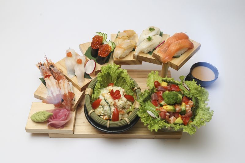 những món Sushi tại nhà hàng